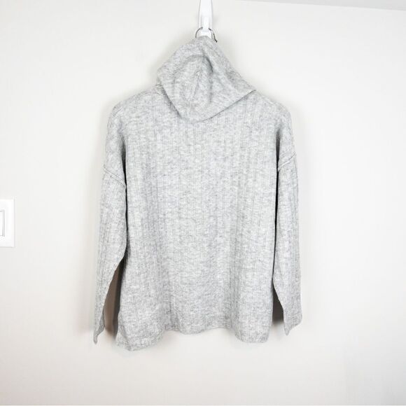 Sweet Romeo Womens Light Grey Ribbed Hooded Sweater Size Small NEW Casual Lounge - Picture 2 of 8